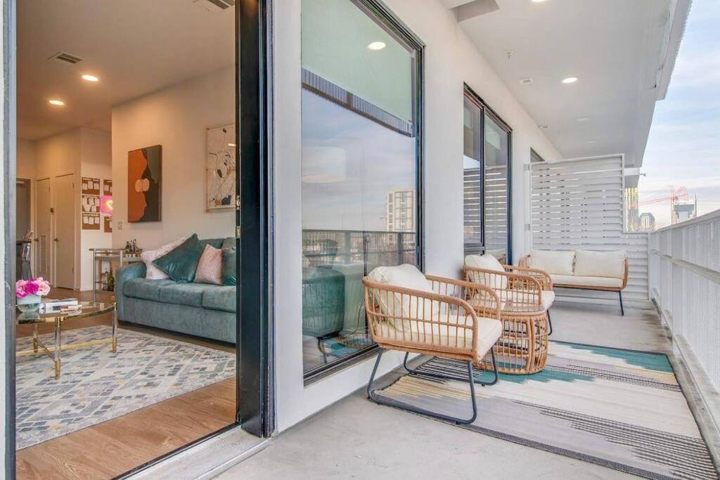 נאשוויל Stylish Downtown Condo W/ Pool & Parking מראה חיצוני תמונה