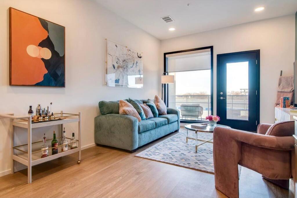 נאשוויל Stylish Downtown Condo W/ Pool & Parking מראה חיצוני תמונה